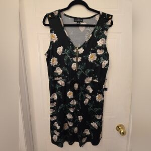 BNWT Large INC Floral Sleeveless Dress